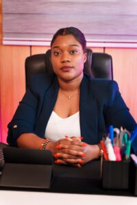 Du Québec à Cotonou, le parcours singulier d’Élodie ADOSSOU, promotrice d’Invest Fiesta